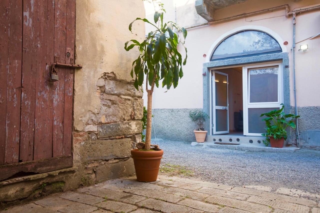 Rock & Wood - Apartment & Room La Spezia Exteriér fotografie